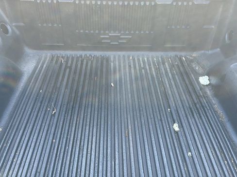 Used 2016 GMC Canyon Base w/ Convenience Package image 9