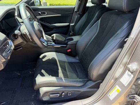 Used 2024 Acura Integra A-Spec FWD image 11