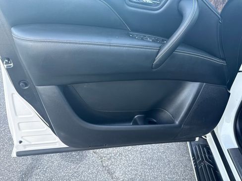 Used 2021 INFINITI QX80 Premium Select w/ Cargo Package image 11