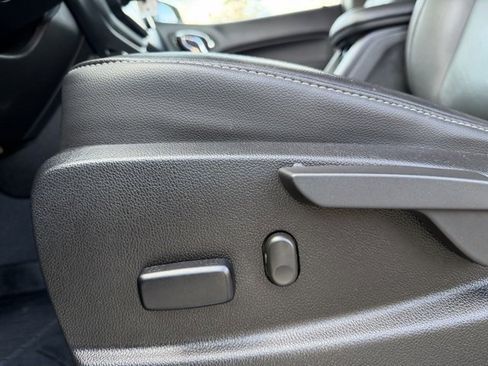 Used 2022 Chevrolet Colorado ZR2 w/ Colorado ZR2 Bison Edition image 19