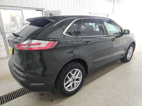 Used 2023 Ford Edge SEL w/ Convenience Package image 7