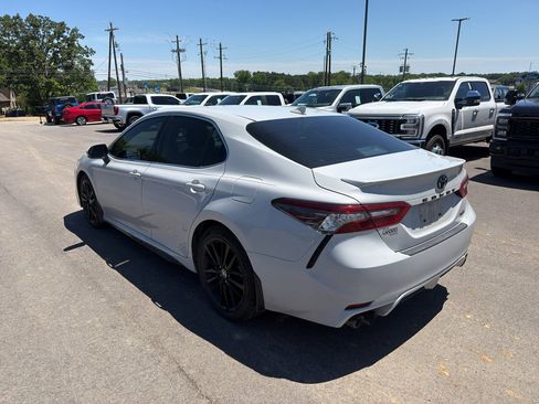 Used 2023 Toyota Camry XSE FWD image 2