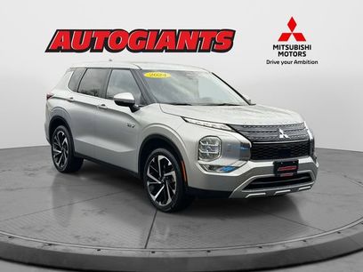 Used 2024 Mitsubishi Outlander SE