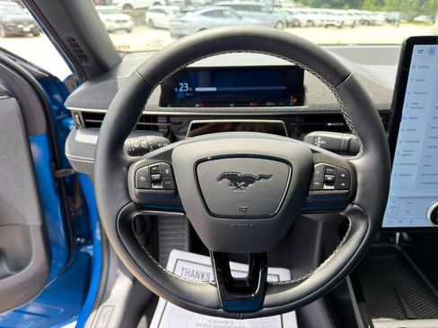 Used 2025 Ford Mustang Mach-E GT AWD/4WD image 44