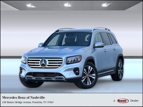 Used 2026 Mercedes-Benz GLB 250 image 1