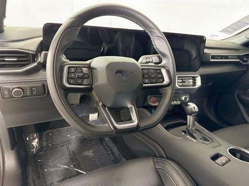Used 2024 Ford Mustang GT Premium RWD image 4