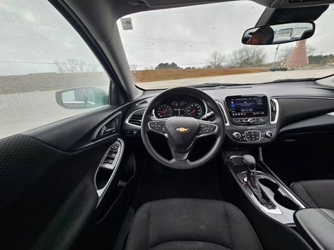 Used 2024 Chevrolet Malibu LT image 13
