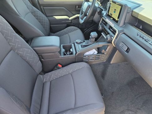 New 2026 Toyota Tacoma SR AWD/4WD image 13