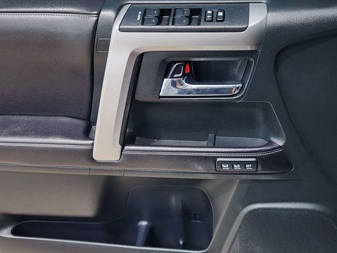 Used 2016 Toyota 4Runner Limited RWD image 24