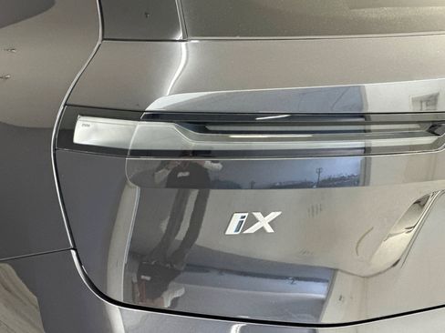 Certified 2023 BMW iX xDrive50 w/ Ultimate Package 2 image 19