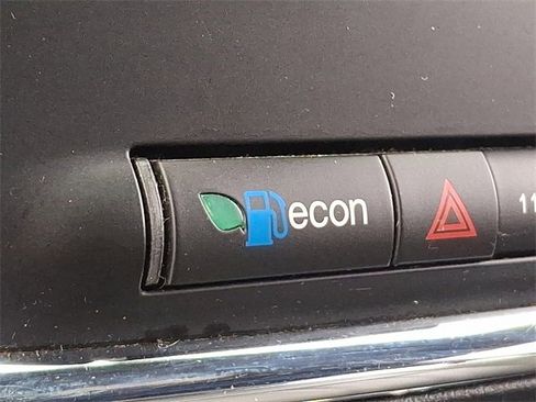 Used 2019 Dodge Grand Caravan GT image 22