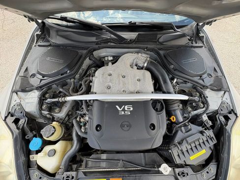 Used 2006 Nissan 350Z Touring RWD image 29