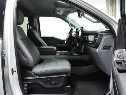 Used 2024 Ford F150 Lightning Flash image 16