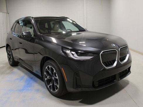 New 2025 BMW X3 xDrive30i w/ M Sport Package image 4