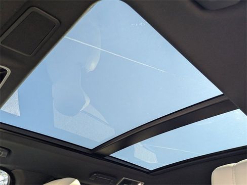 Used 2021 Land Rover Range Rover Sport HSE Silver Edition image 22