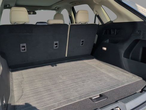 Used 2021 Ford Edge SEL w/ Convenience Package FWD image 34