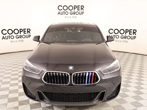 Used 2023 BMW X2 sDrive28i w/ M Sport Package image 9