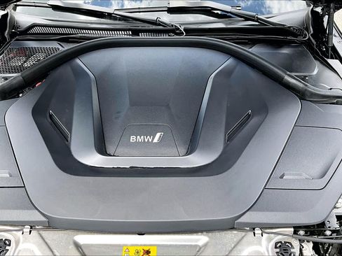 Certified 2023 BMW i4 eDrive35 w/ Premium Package RWD image 33