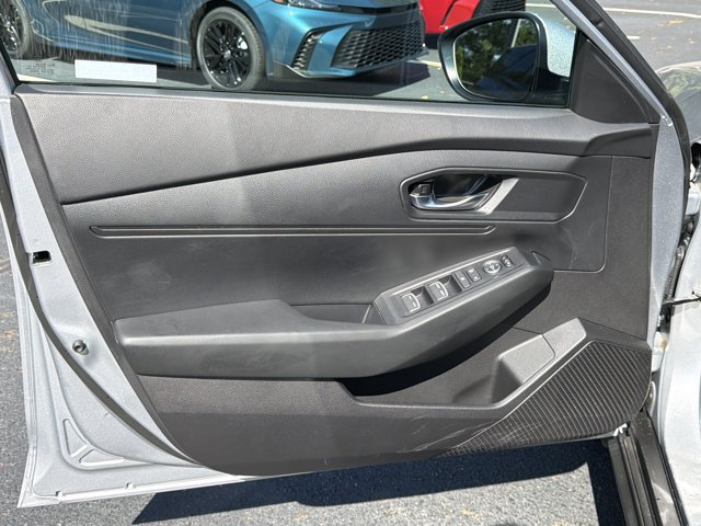 Used 2025 Honda Accord LX image 10