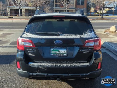 Used 2017 Subaru Outback 3.6R Limited image 7