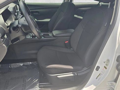 Certified 2025 Nissan Sentra S FWD image 15