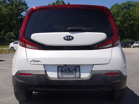 Used 2021 Kia Soul LX FWD image 9