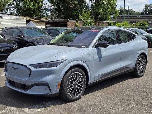 New 2025 Ford Mustang Mach-E Premium image 1