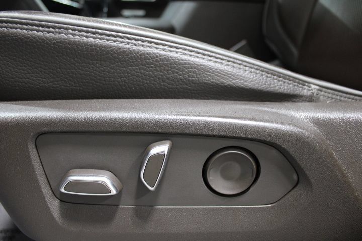 Used 2023 GMC Sierra 1500 Denali w/ Denali Reserve Package AWD/4WD image 22