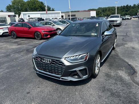 Used 2021 Audi S4 Premium w/ Convenience Package AWD/4WD image 2