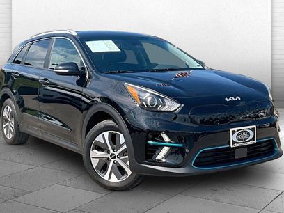Used 2022 Kia Niro EX w/ Cold Weather Package