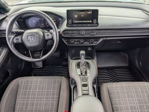 Used 2024 Honda HR-V Sport image 17
