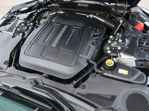 Used 2016 Jaguar F-TYPE Convertible RWD image 36