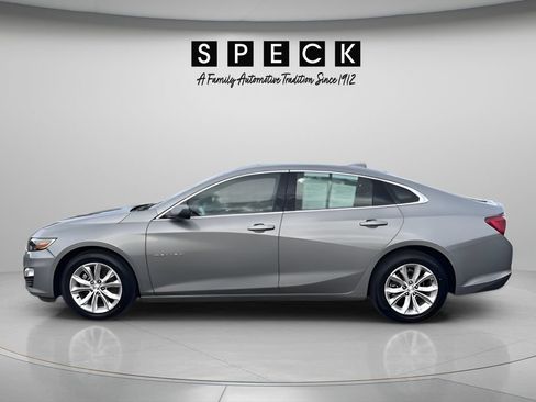Used 2024 Chevrolet Malibu LT FWD image 2