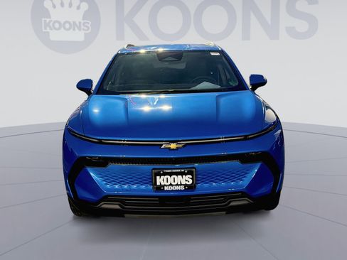 New 2026 Chevrolet Equinox EV LT image 11