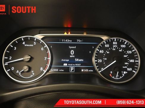 Used 2024 Nissan Sentra SV FWD image 12