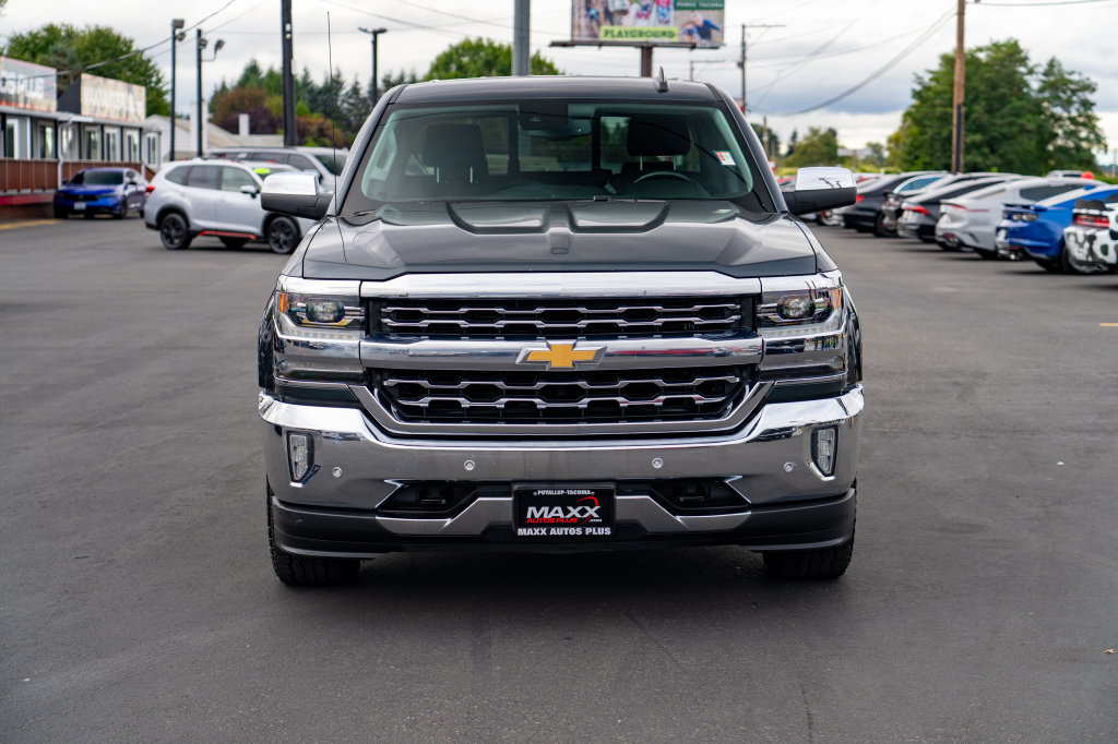 Used 2018 Chevrolet Silverado 1500 LTZ w/ LTZ Plus Package AWD/4WD image 3