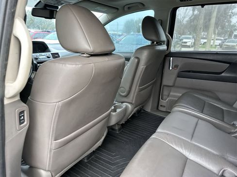 Used 2015 Honda Odyssey Touring Elite image 14