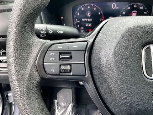 Used 2023 Honda Accord EX image 23