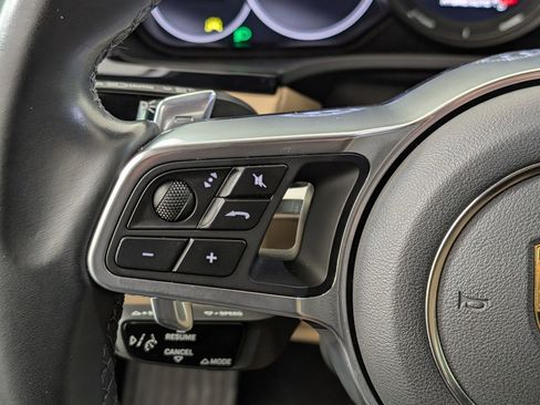 Used 2021 Porsche Cayenne E-Hybrid image 20