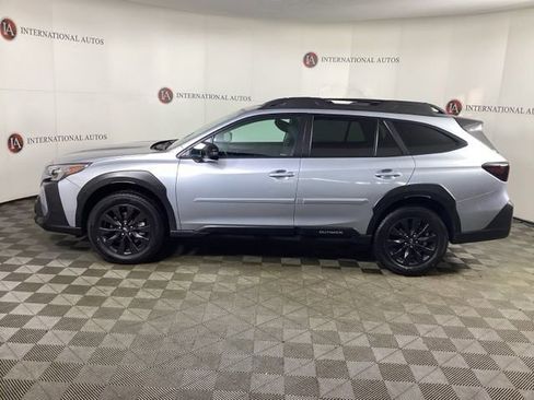 Used 2023 Subaru Outback Onyx Edition image 7