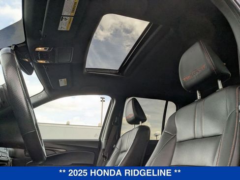Used 2025 Honda Ridgeline TrailSport image 27