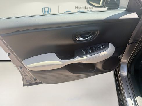Used 2024 Honda HR-V EX-L image 19