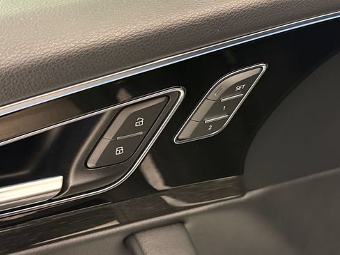 Used 2019 Audi Q7 3.0T Premium Plus w/ Premium Plus Package AWD/4WD image 22