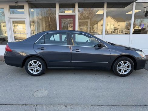 Used 2007 Honda Accord SE image 2