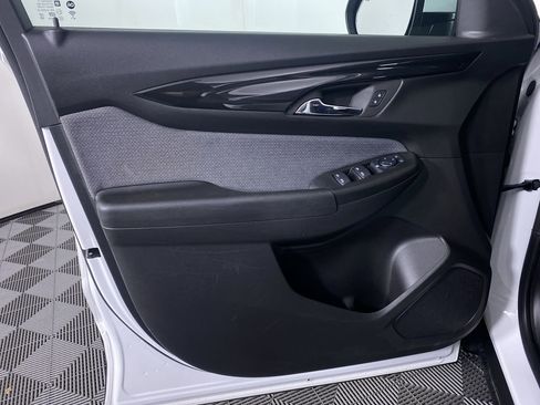 Certified 2024 Chevrolet TrailBlazer LT w/ LT Cold Weather Package image 11