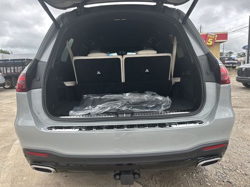 Used 2025 Mercedes-Benz GLS 450 4MATIC image 19
