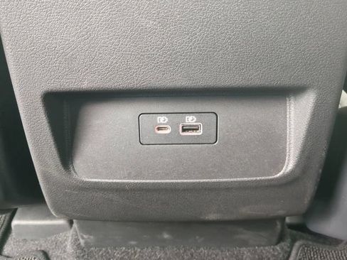Used 2024 Nissan Frontier SV RWD image 16