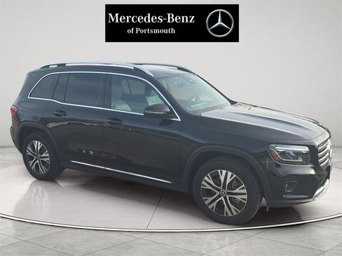 Certified 2026 Mercedes-Benz GLB 250 4MATIC image 7