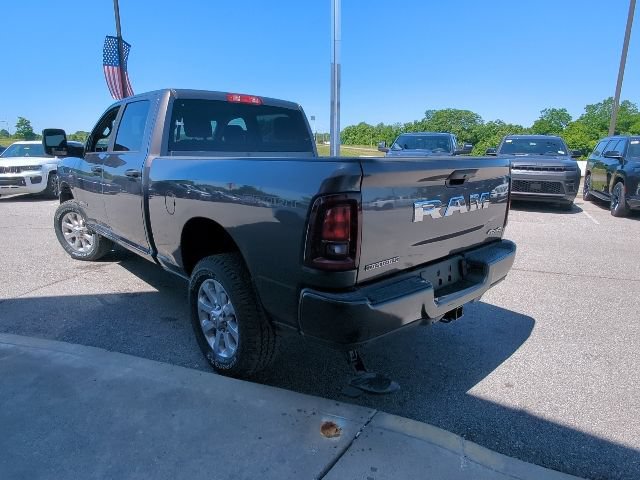 New 2026 RAM 3500 Big Horn AWD/4WD image 35