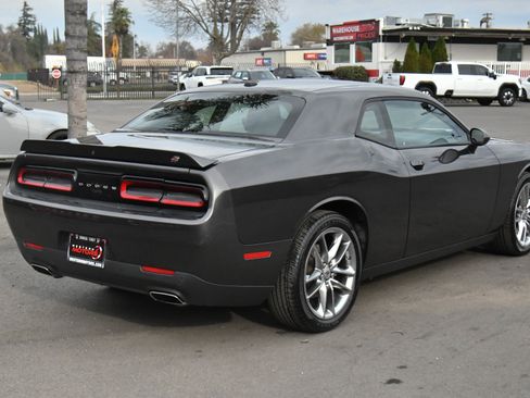 Used 2023 Dodge Challenger GT image 8